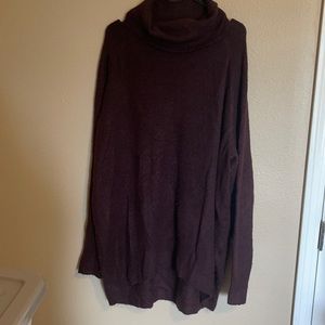 H&M Oversized Maroon Sweater - Size Large